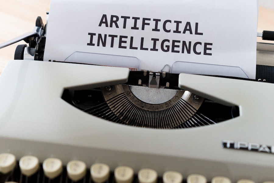 Artifial Intelligence / Künstliche Intelligenz auf Schreibmaschine