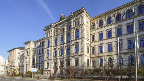 Böttcher-Bau - Hauptgebäude der Technischen Universität Chemnitz